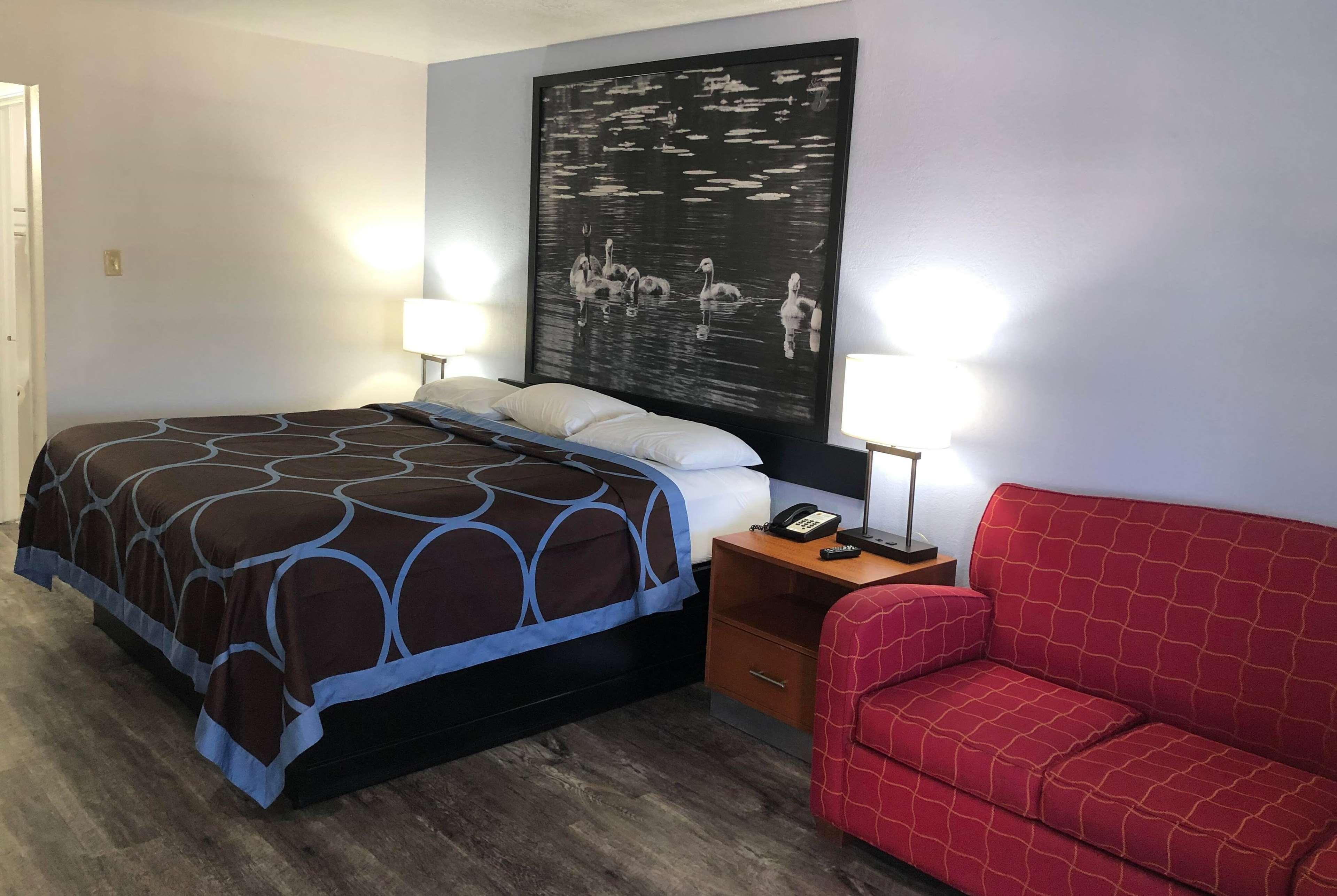 Super 8 By Wyndham - Canton, Texas Екстериор снимка